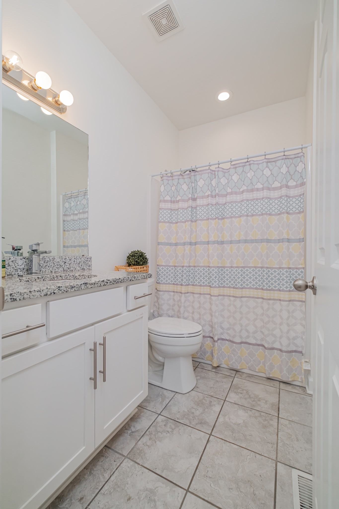 4781 Brookhollow Road Chapel Hill, TN 37034 - Photo 37 of 57 a bathroom with a toilet sink and a mirror