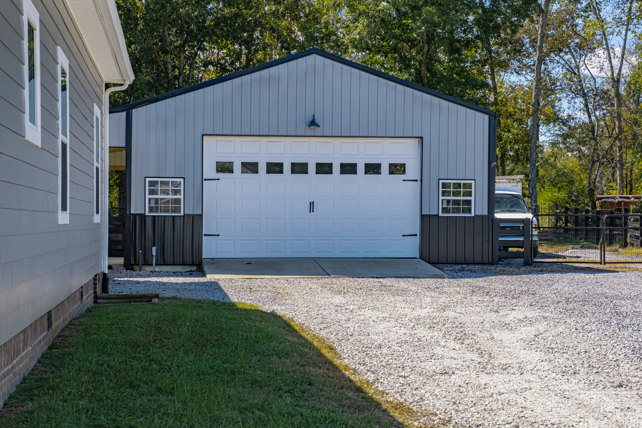 4781 Brookhollow Road Chapel Hill, TN 37034 - Photo 7 of 57 a view of a house with backyard and garden