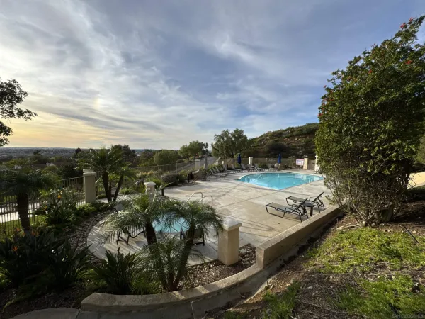 $699,500 | 11285 Affinity Court, Unit 124, San Diego, CA 92131