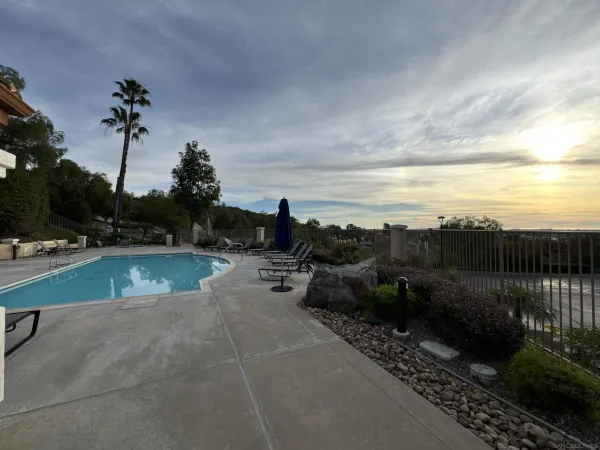 $699,500 | 11285 Affinity Court, Unit 124, San Diego, CA 92131