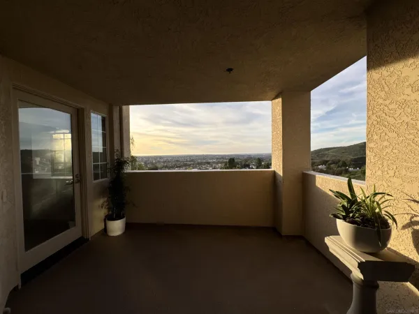 $699,500 | 11285 Affinity Court, Unit 124, San Diego, CA 92131