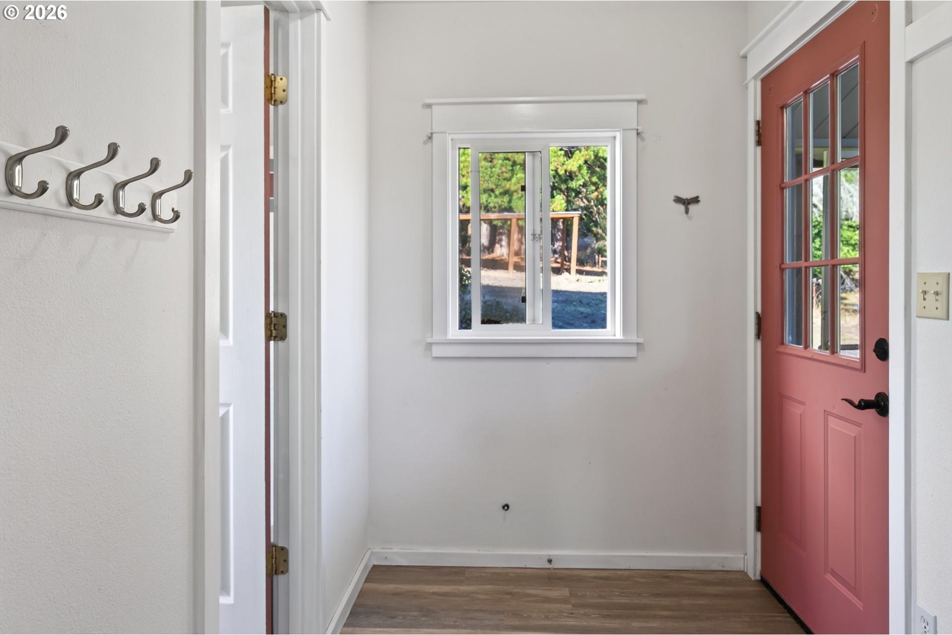 253 Binder Section Road Elkton, OR 97436 - Photo 12 of 44 Gallery Image 12