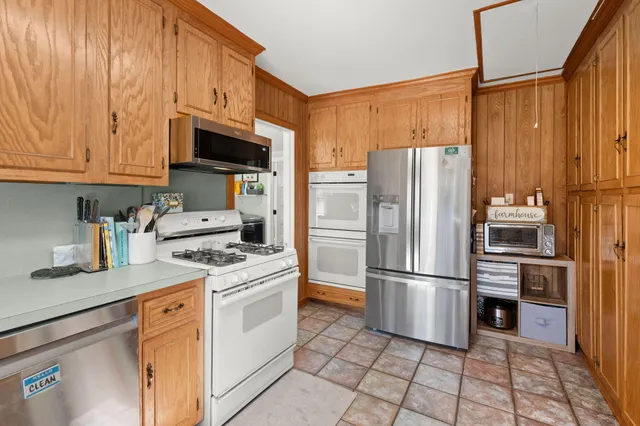 $475,000 | 12489 Round O Road, Round O, SC 29474