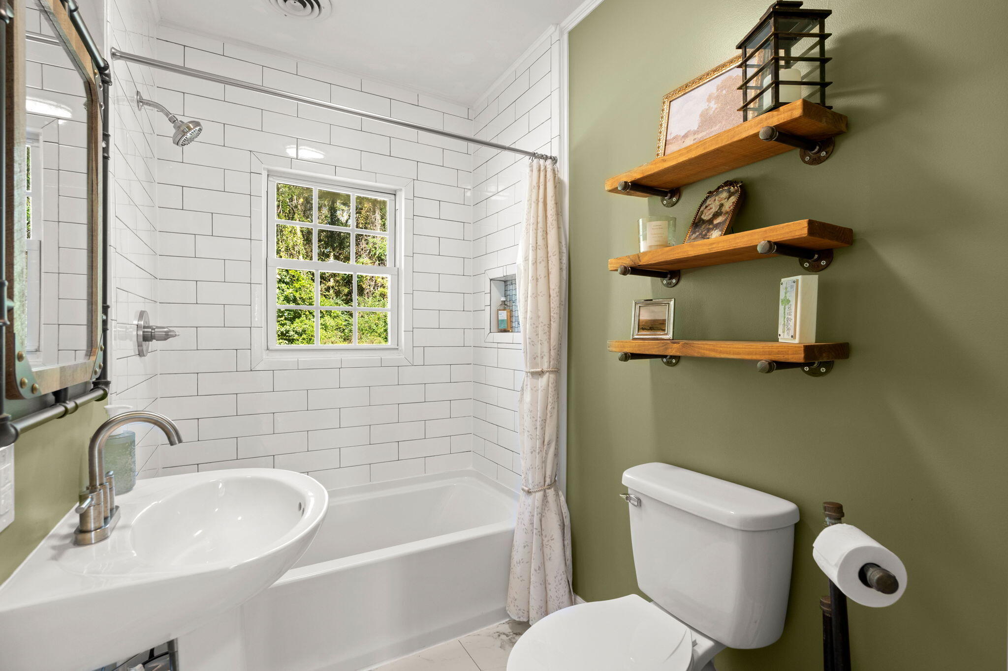 12489 Round O Road Round O, SC 29474 - Photo 23 of 39 21