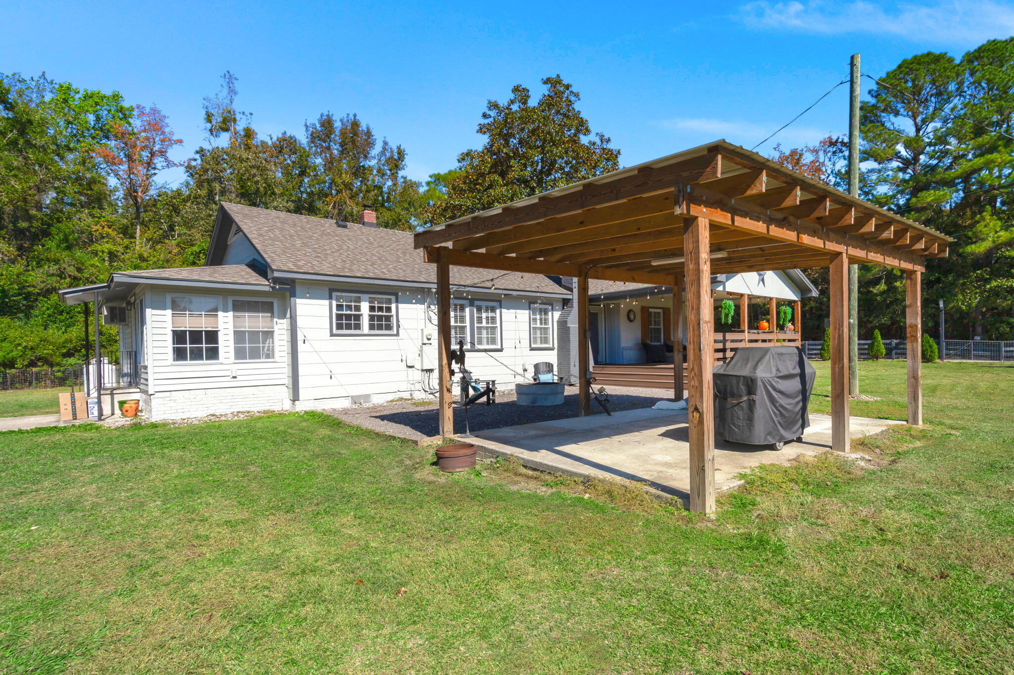 12489 Round O Road Round O, SC 29474 - Photo 29 of 39 27