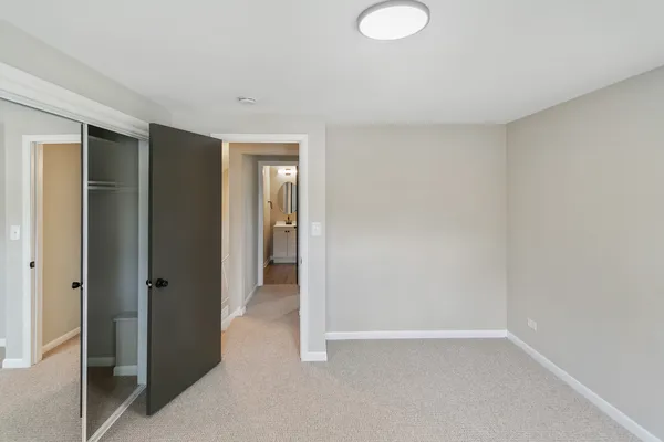 $230,700 | 428 East 156th Place, South Holland, IL 60473