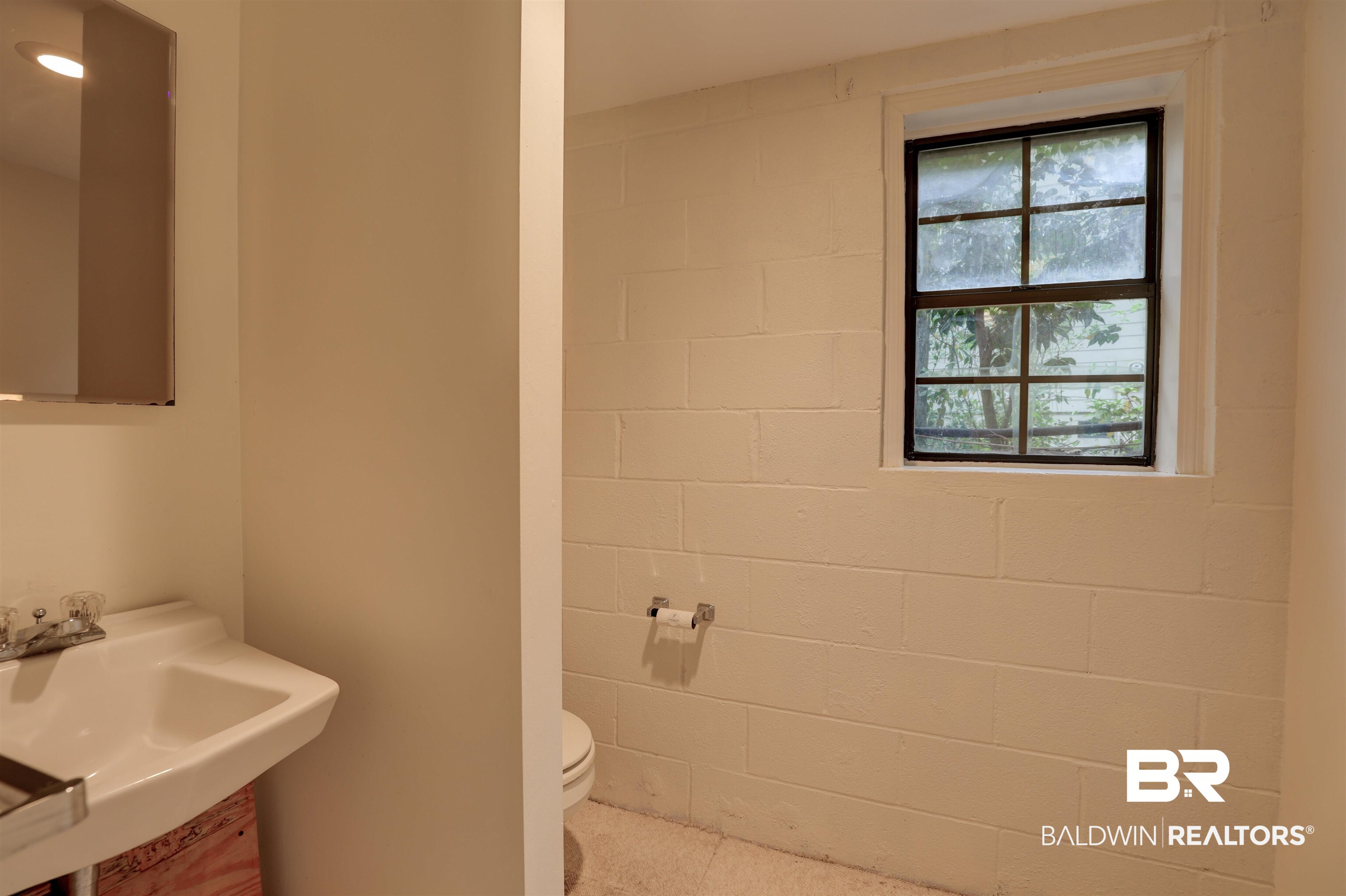 7323 Wild Oaks Road Fairhope, AL 36532 - Photo 29 of 45 Half Bath in Basement