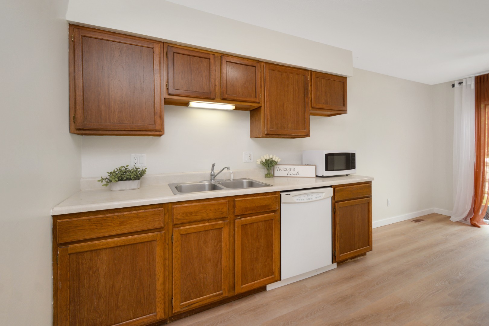 1560 Hunt Drive, Unit D Normal, IL 61761 - Photo 12 of 47 Gallery Image 12