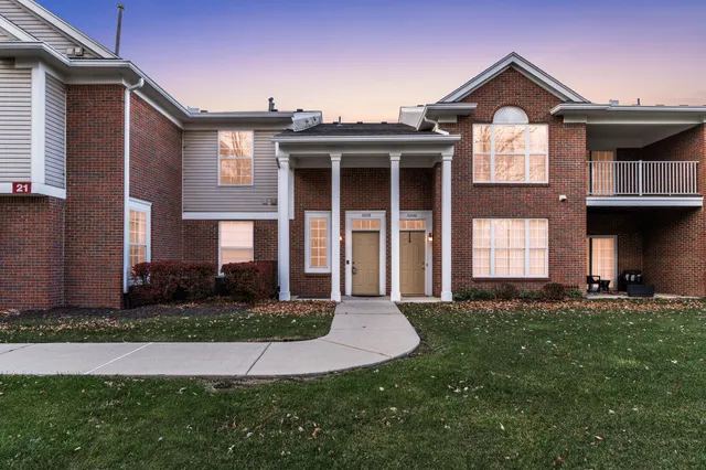 $284,900 | 16038 Morningside, Northville, MI 48168