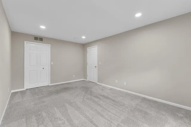 $284,900 | 16038 Morningside, Northville, MI 48168