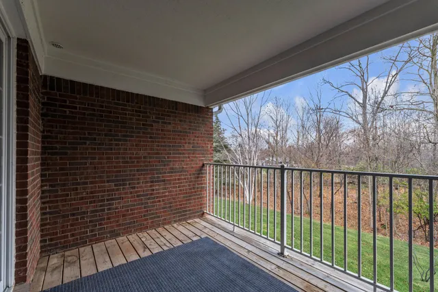 $284,900 | 16038 Morningside, Northville, MI 48168