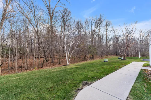 $284,900 | 16038 Morningside, Northville, MI 48168