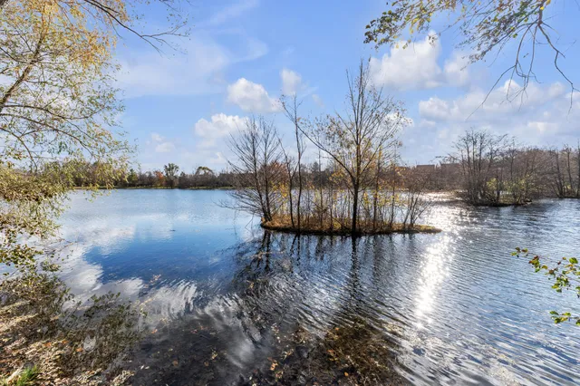 $284,900 | 16038 Morningside, Northville, MI 48168