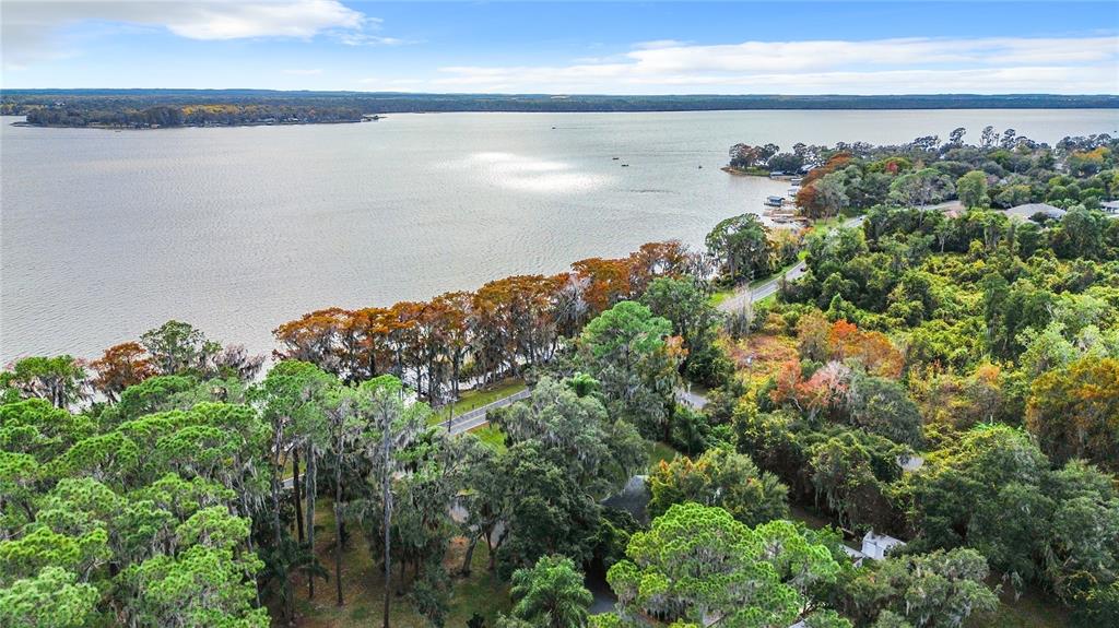 Lake Dora on Harris Chain of Lakes 76,000 acres of Water