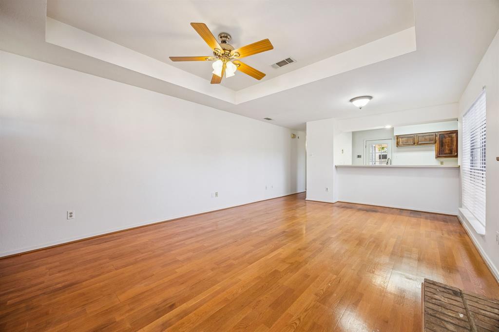 6504 Chicory Court, Unit R Dallas, TX 75214 - Photo 8 of 23