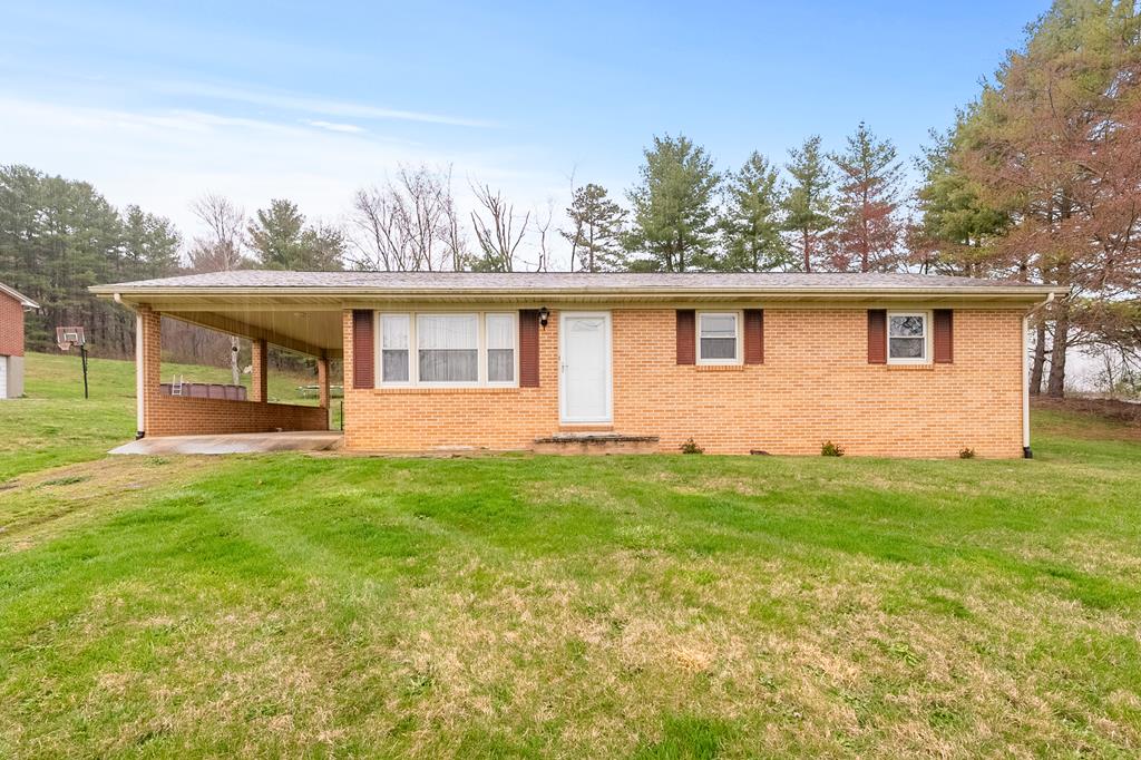 143 Gilland Road Max Meadows, VA 24360 - Photo 4 of 40 Gallery Image 4