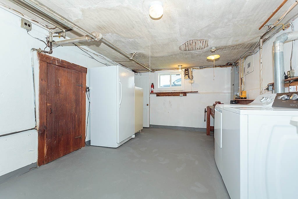 19 Wildwood Road Medford, MA 02155 - Photo 37 of 37 Gallery Image 37