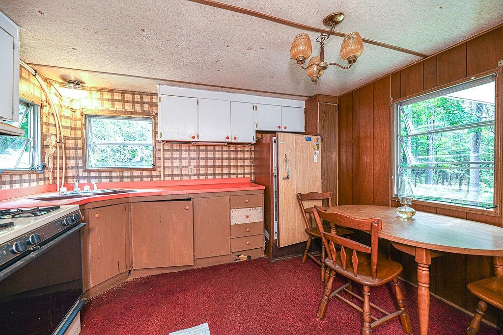 331 North Pond Road Chester, NH 03036 - Photo 2 of 40
