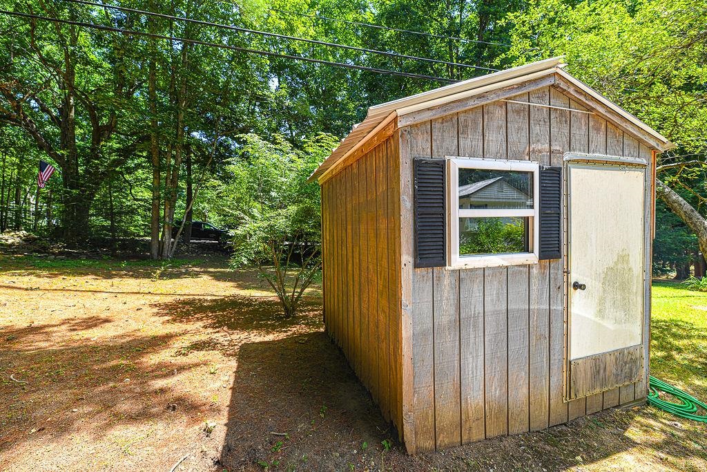 331 North Pond Road Chester, NH 03036 - Photo 23 of 40
