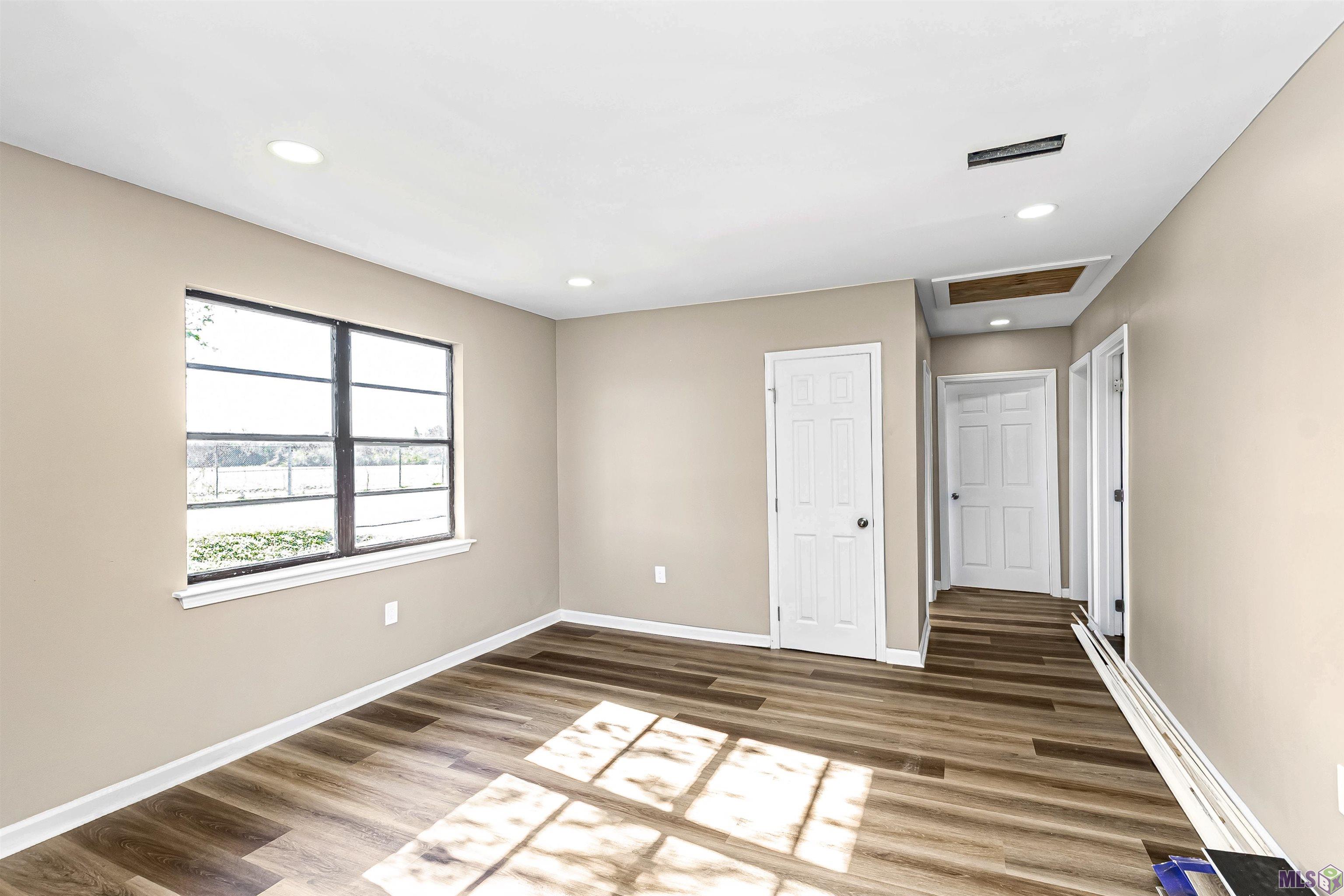 381 Mills Avenue Baton Rouge, LA 70807 - Photo 8 of 8