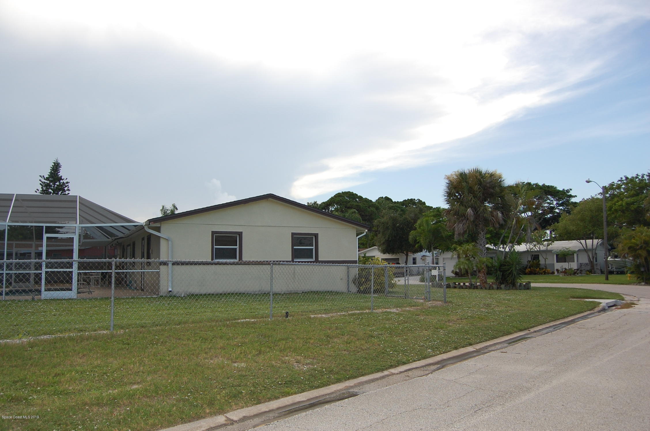 1770 Via Roma Merritt Island, FL 32952 - Photo 7 of 38 DSC_0016