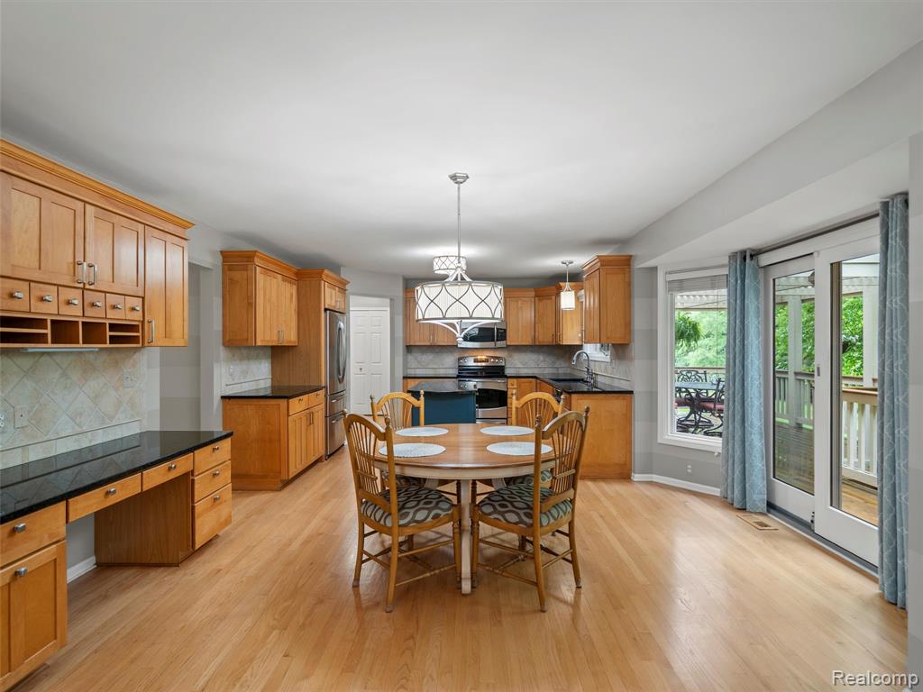 1688 Chase Drive Rochester, MI 48307 - Photo 18 of 78