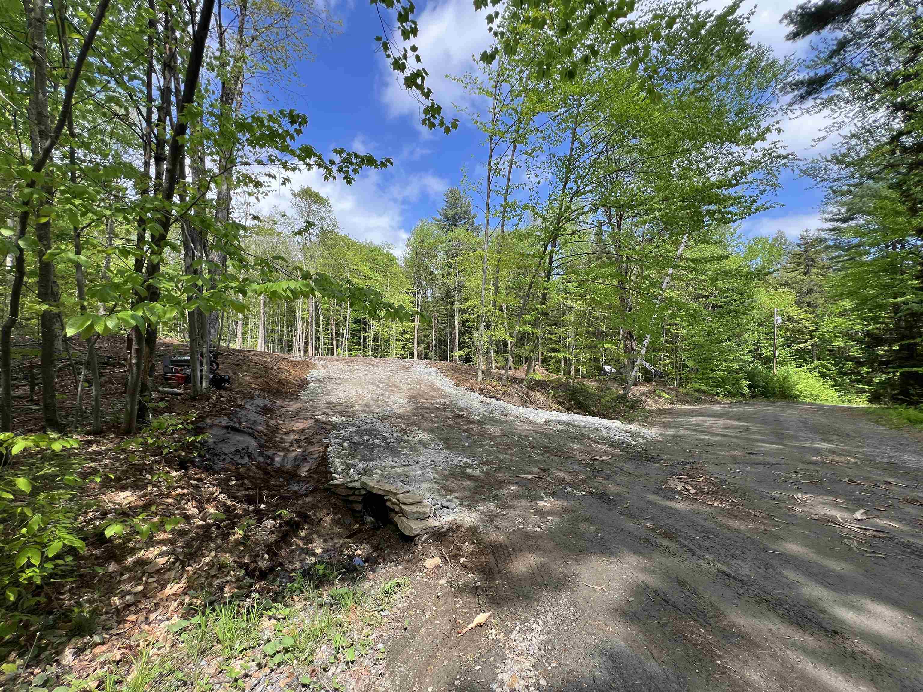 170 Maple Drive Wardsboro, VT 05360 - Photo 2 of 26
