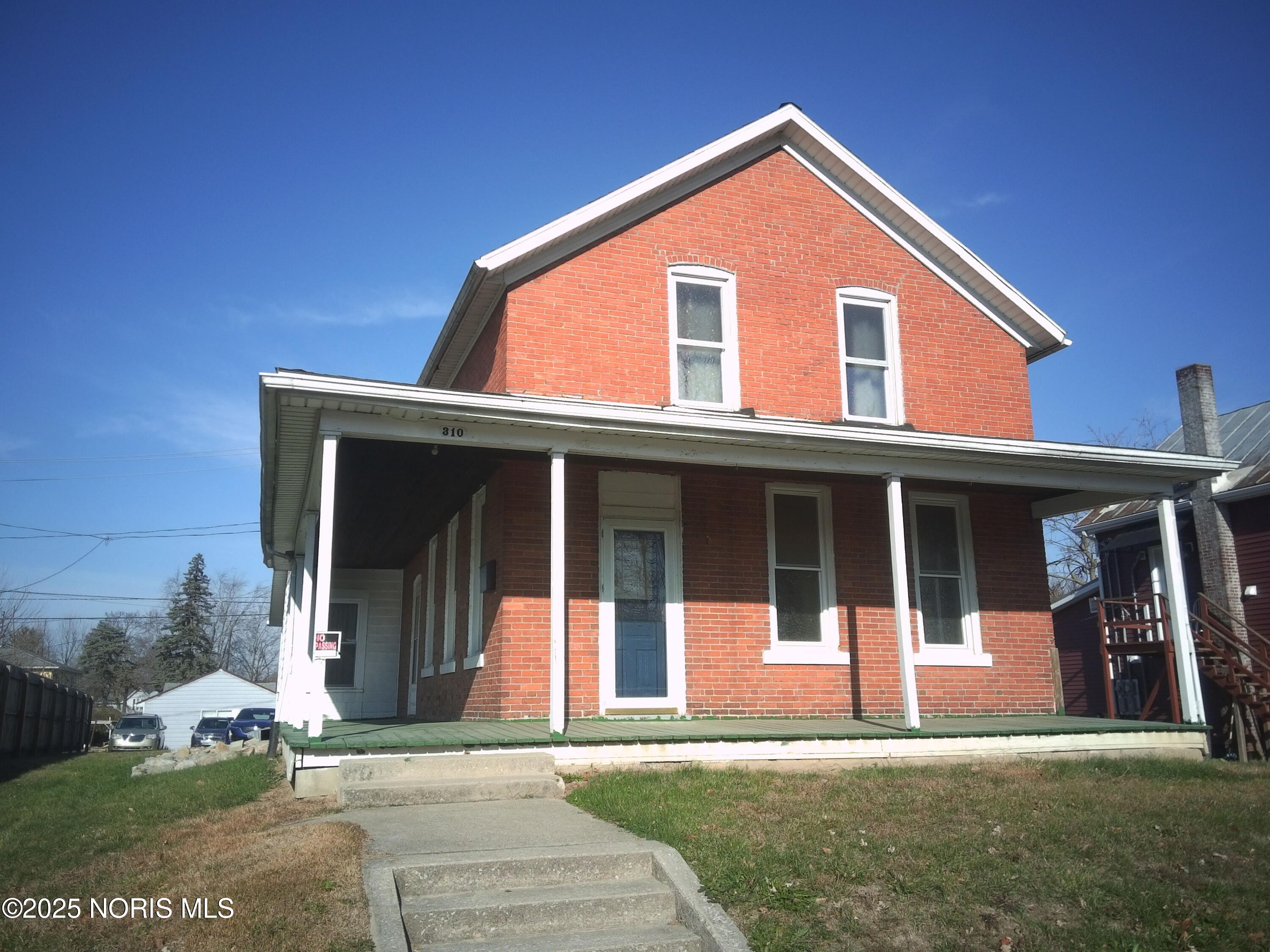 310 Hopkins Street Defiance, OH 43512 - Photo 2 of 10 2021_0127_043513_002