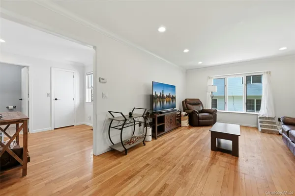 $699,000 | 515 High Street, Unit 18, Port Jefferson, NY 11777