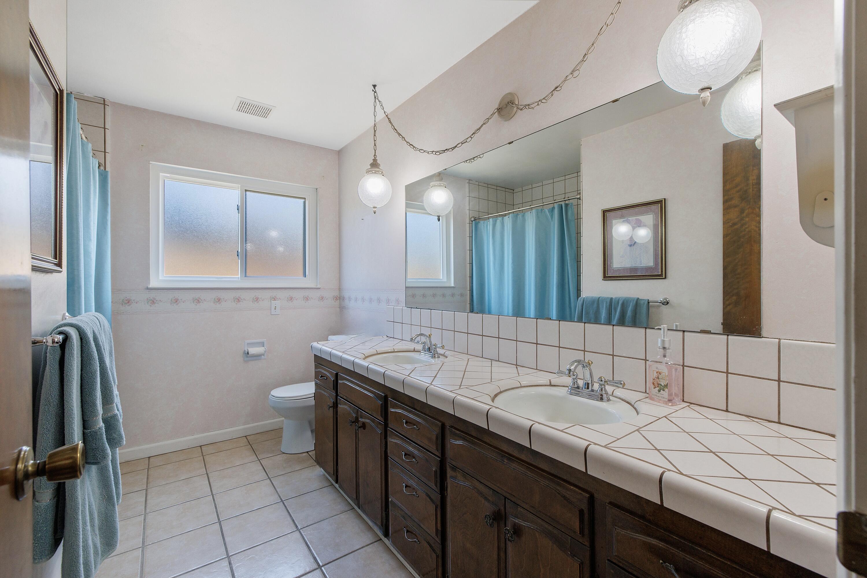 1191 North Hope Avenue Reedley, CA 93654 - Photo 31 of 42 713A0380