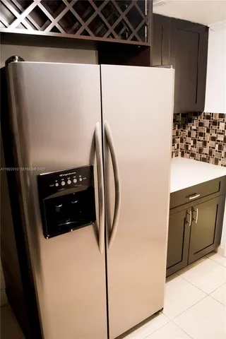 $3,200 | 825 Brickell Bay Drive, Unit 750, Miami, FL 33131