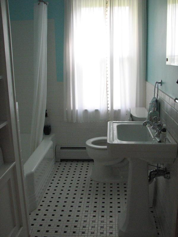 1193 Rannapo Road Sheffield, MA 01222 - Photo 7 of 9 Bath