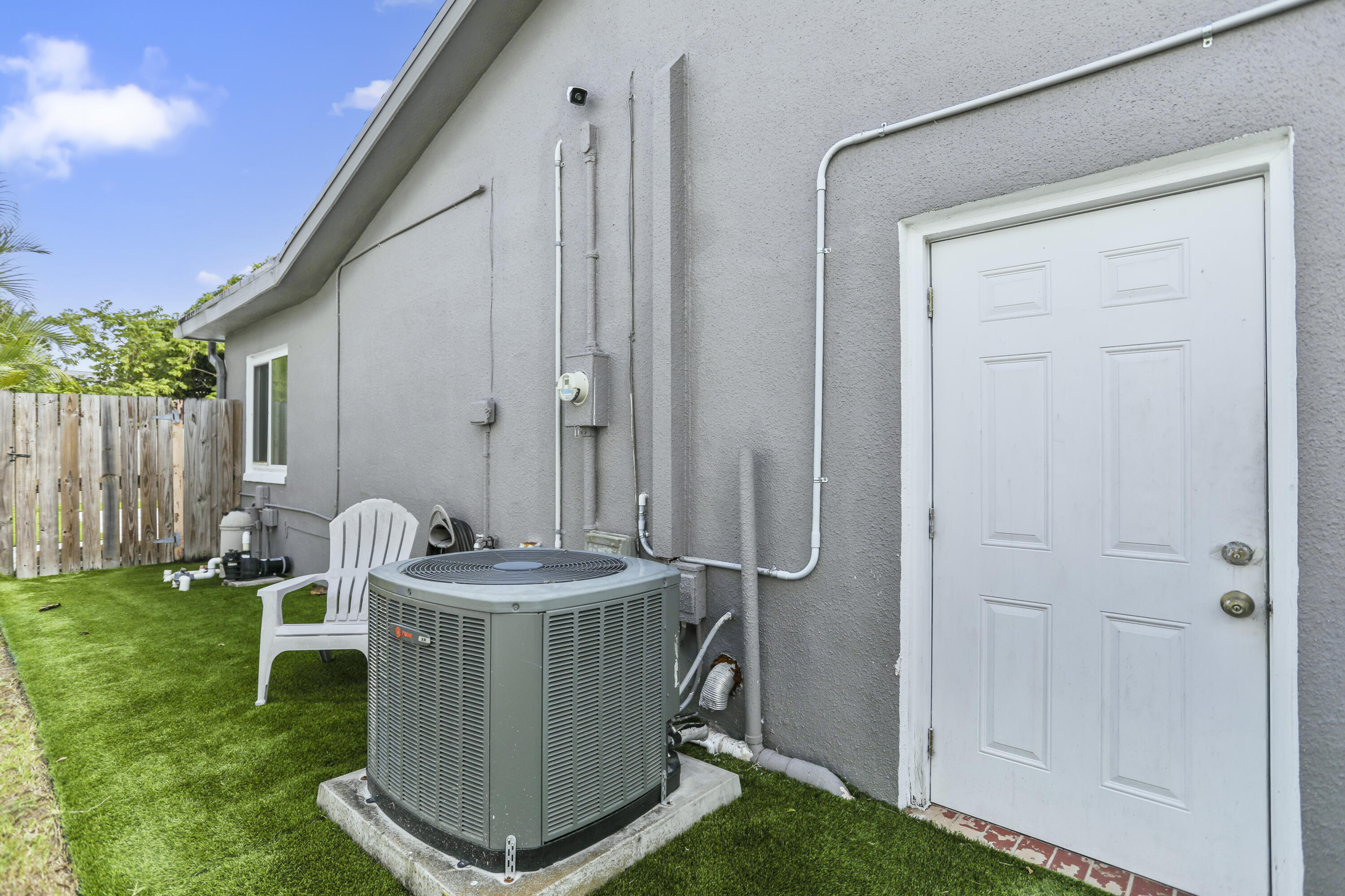 22682 Southwest 65th Avenue Boca Raton, FL 33428 - Photo 56 of 58 585A7639