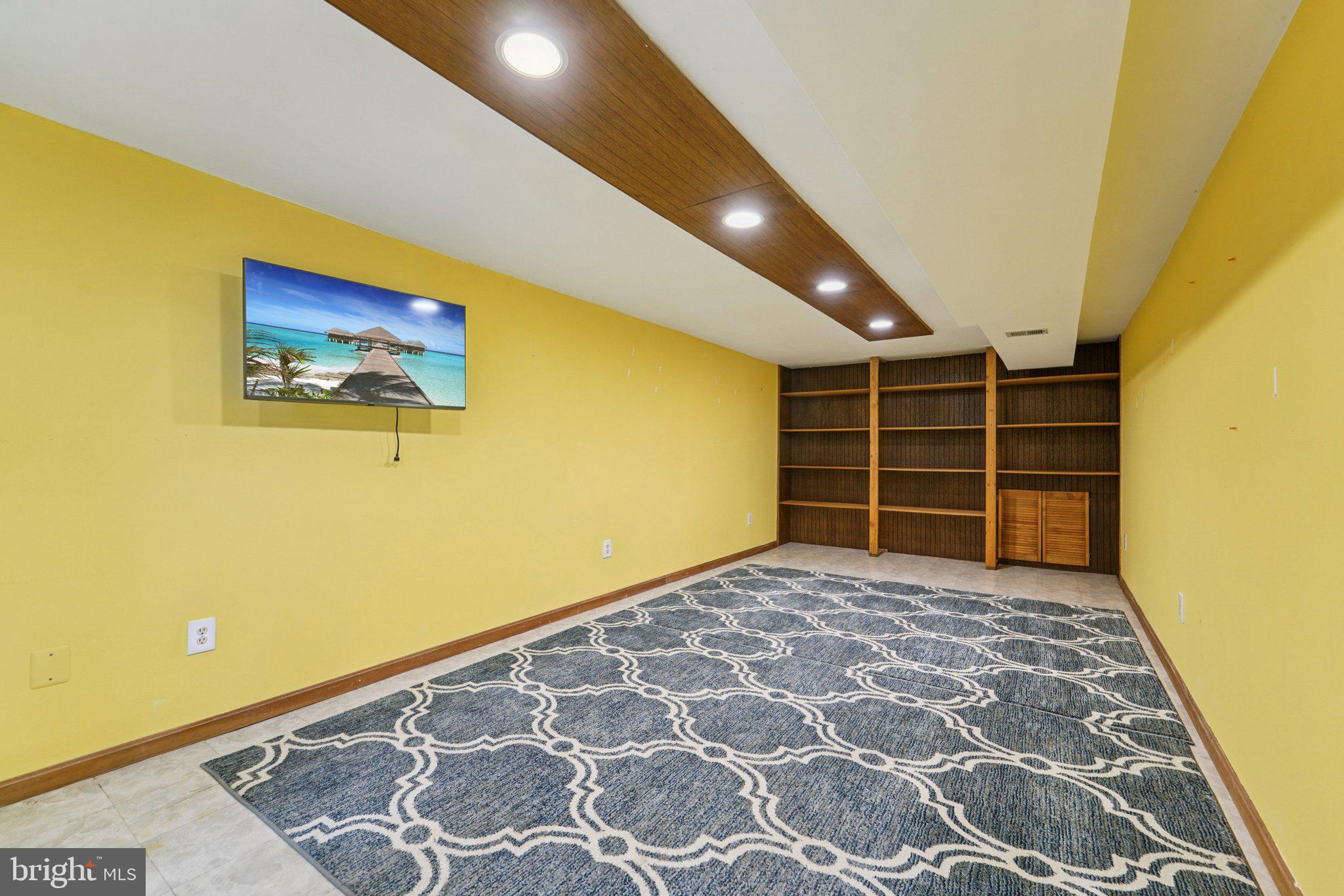 216 Bookham Lane Gaithersburg, MD 20877 - Photo 34 of 49 a view of an empty room with wooden floor