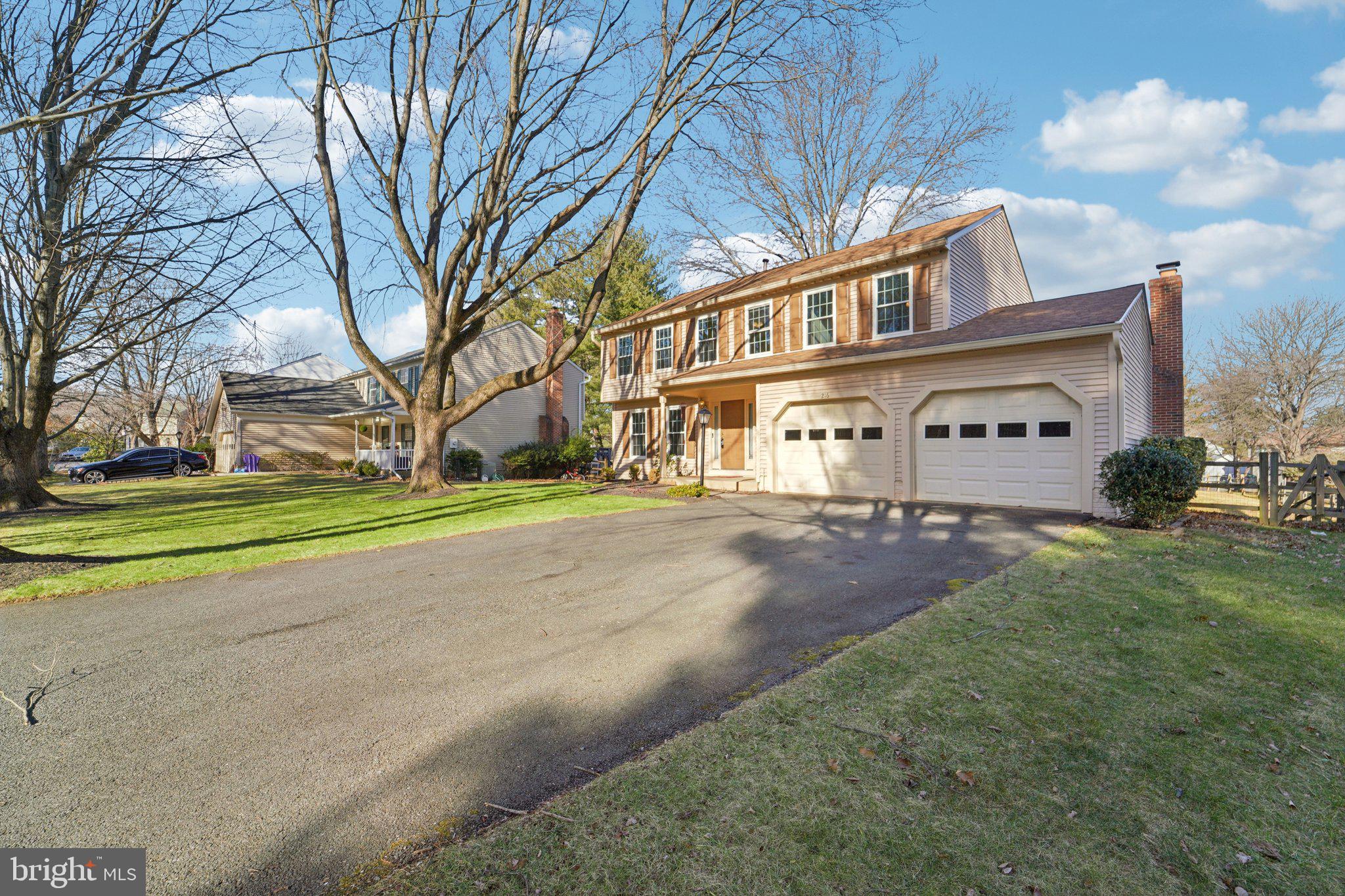 216 Bookham Lane Gaithersburg, MD 20877 - Photo 45 of 49 a view of street with residential house