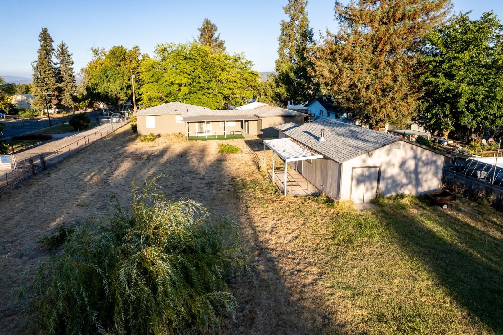 3307 New Ray Road Central Point, OR 97502 - Photo 21 of 24 21