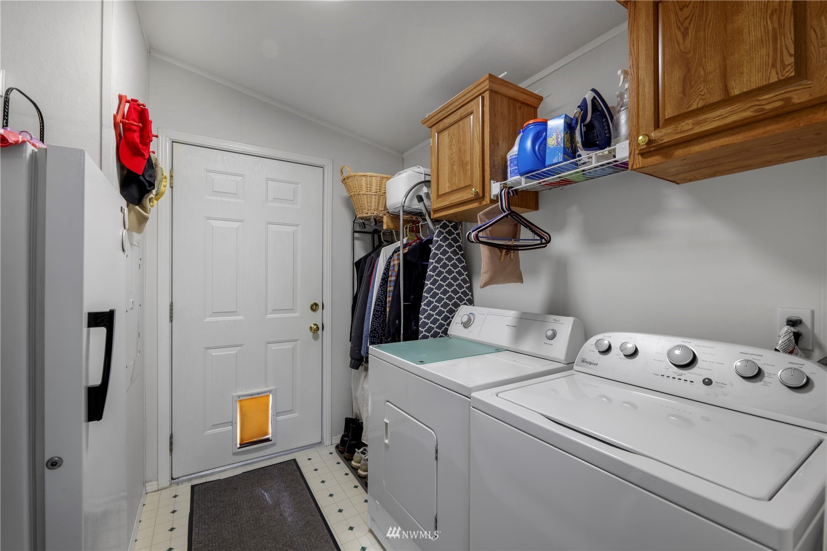 1761 Kaas Road Ferndale, WA 98248 - Photo 16 of 22 a utility room with dryer and washer