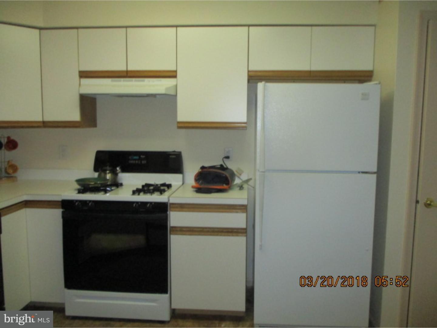 1602 Wharton Road Mount Laurel, NJ 08054 - Photo 3 of 10