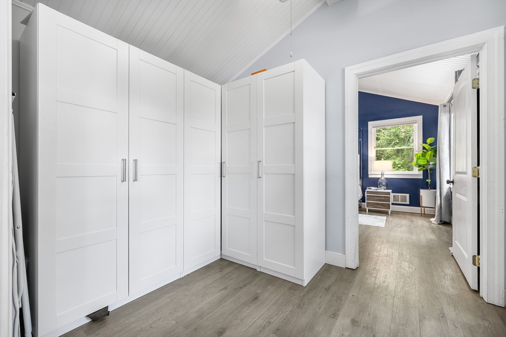 14 North Cove Road Sterling, MA 01564 - Photo 7 of 27 Gallery Image 7