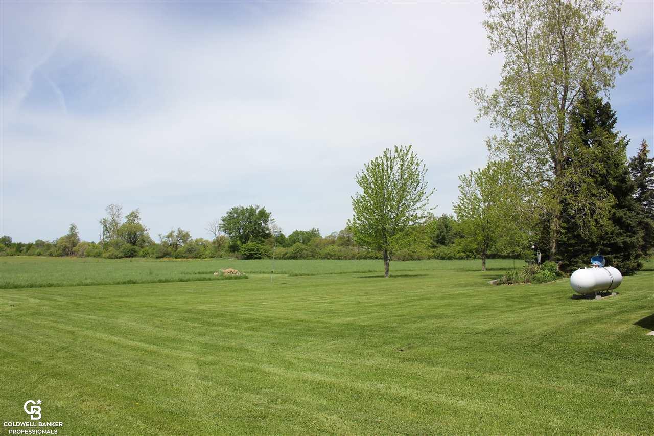 3399 Sheridan Road Emmett, MI 48022 - Photo 11 of 43