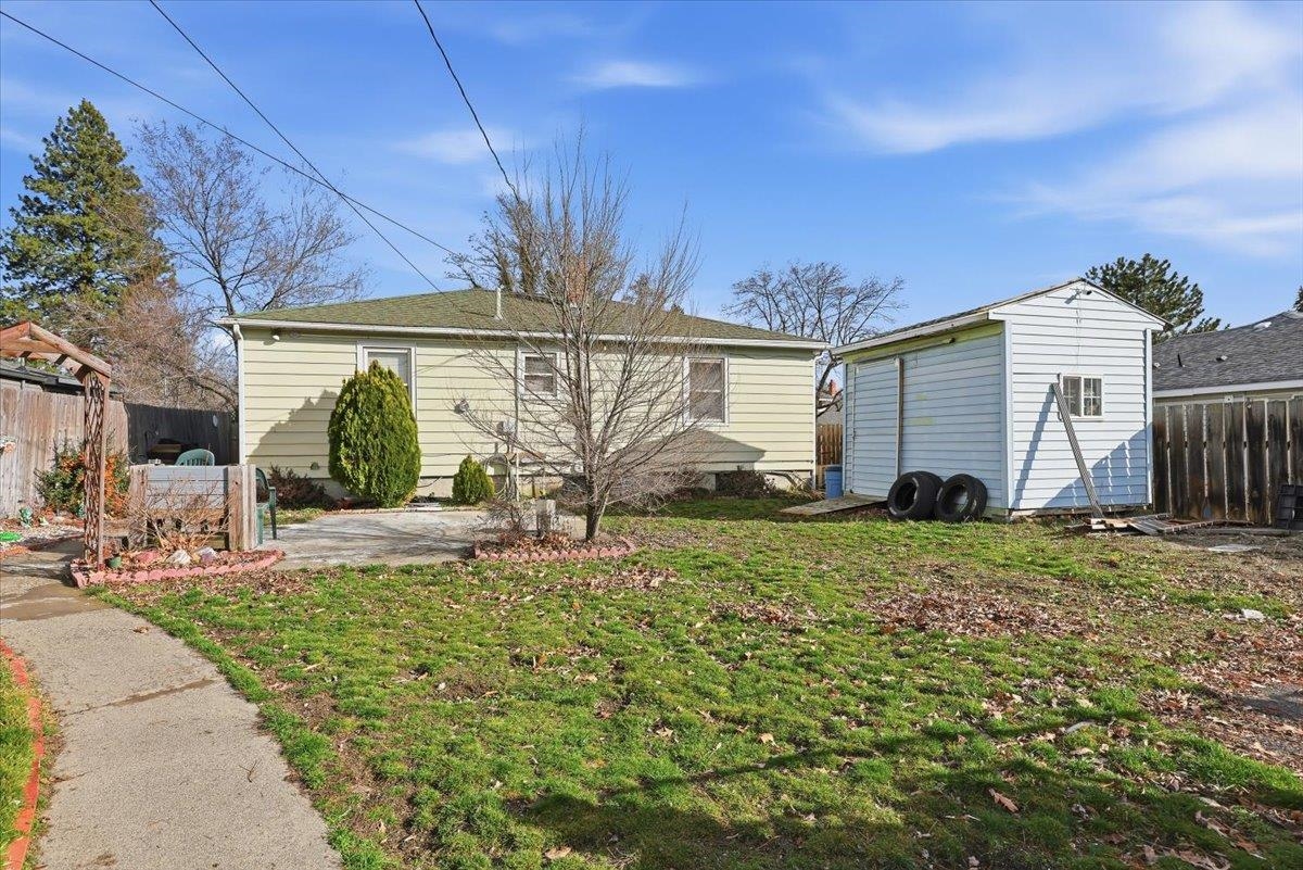 4811 North Maple Street Spokane, WA 99205 - Photo 23 of 28