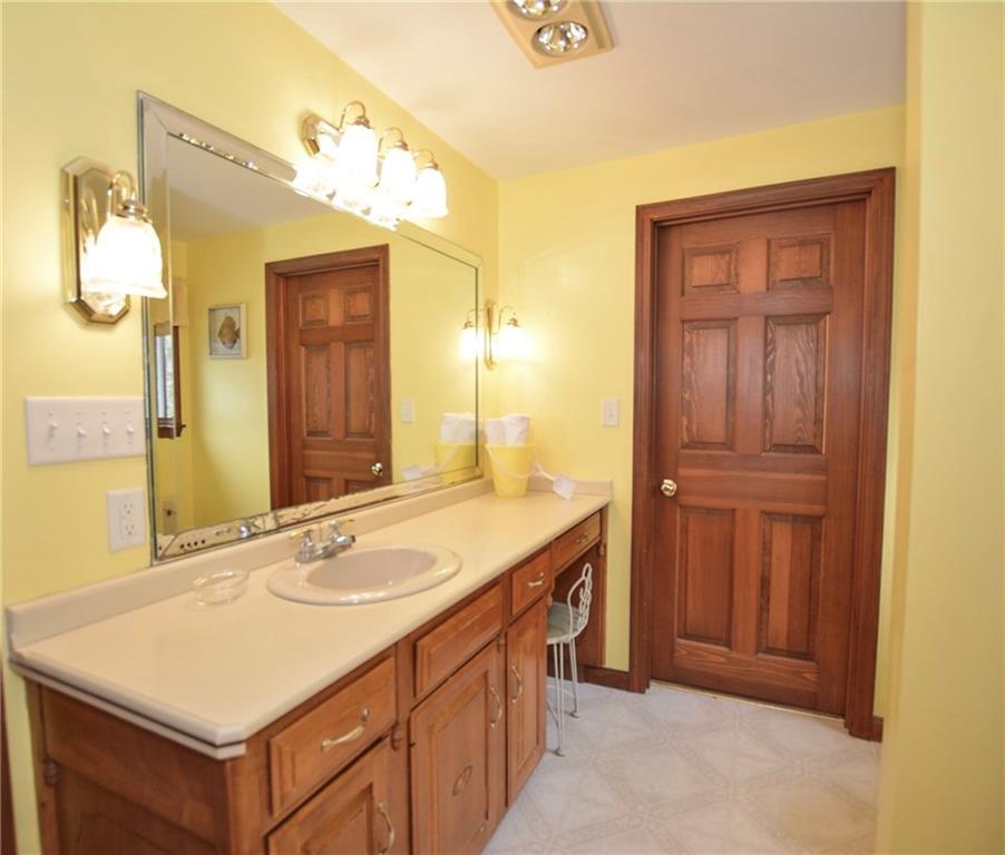 24 Mills Road Kennebunkport, ME 04046 - Photo 11 of 28 Full bath with walk in storage and...