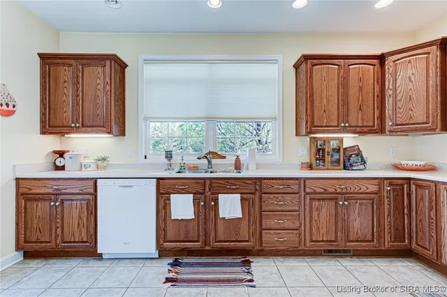 $599,000 | 213 Highway 160 East, Henryville, IN 47126