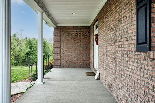 $599,000 | 213 Highway 160 East, Henryville, IN 47126