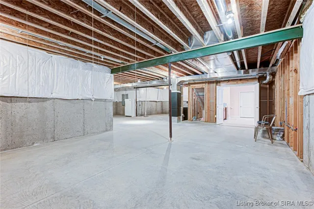 $599,000 | 213 Highway 160 East, Henryville, IN 47126