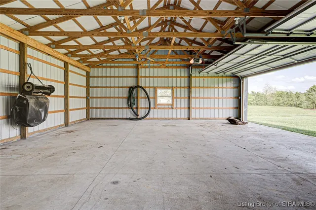 $599,000 | 213 Highway 160 East, Henryville, IN 47126