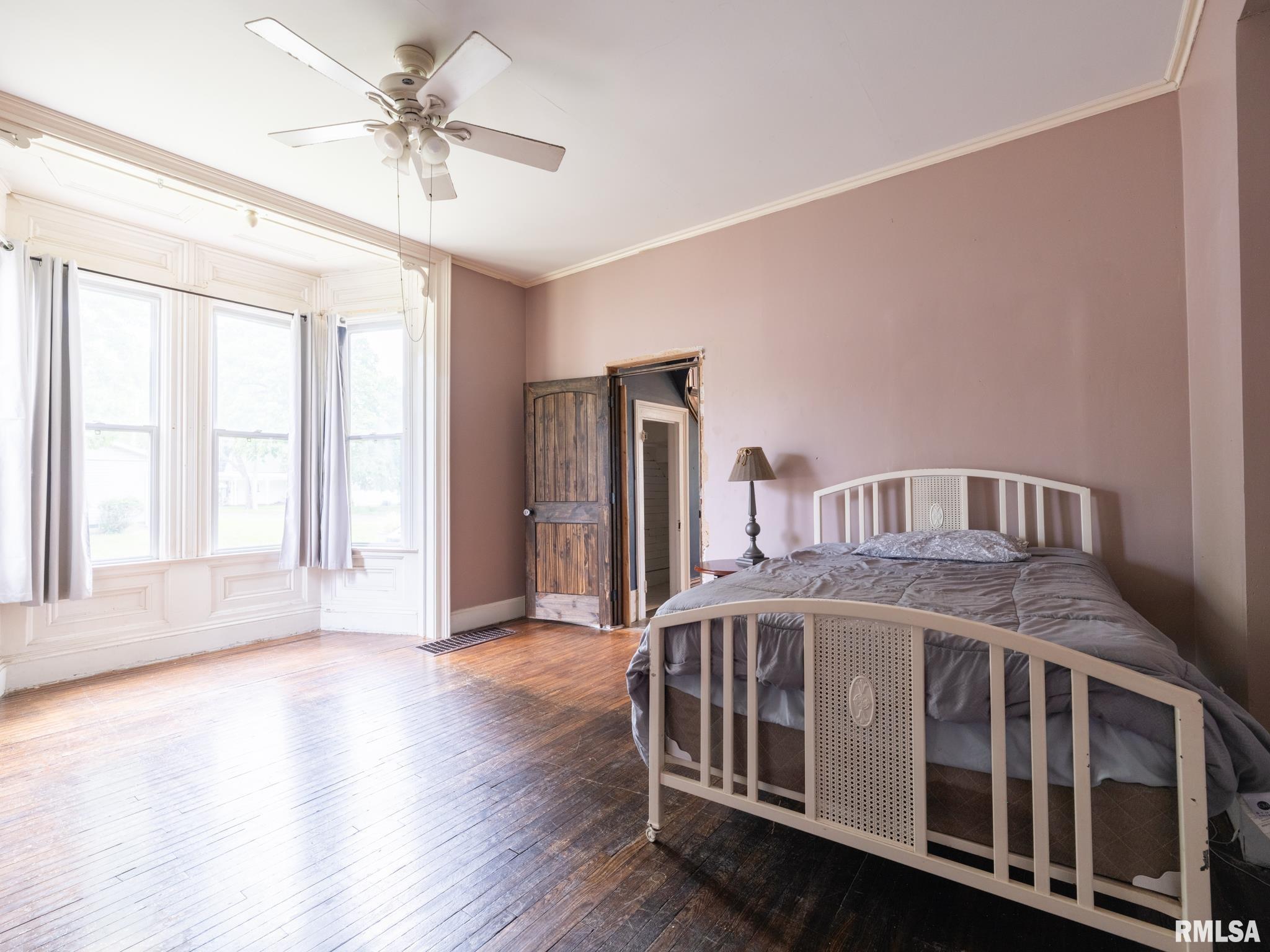 715 North 4th Street Pekin, IL 61554 - Photo 35 of 41