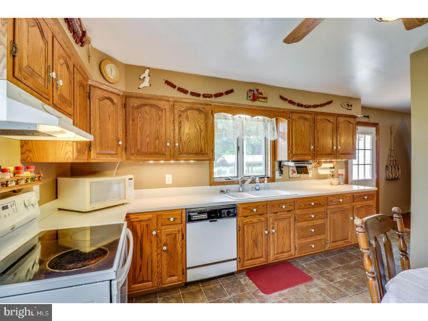 764 Barney Jenkins Road Felton, DE 19943 - Photo 6 of 25 Kitchen