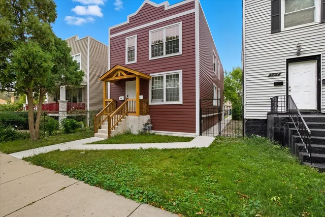 $1,500 | 5415 South Hoyne Avenue, Unit 2, Chicago, IL 60609