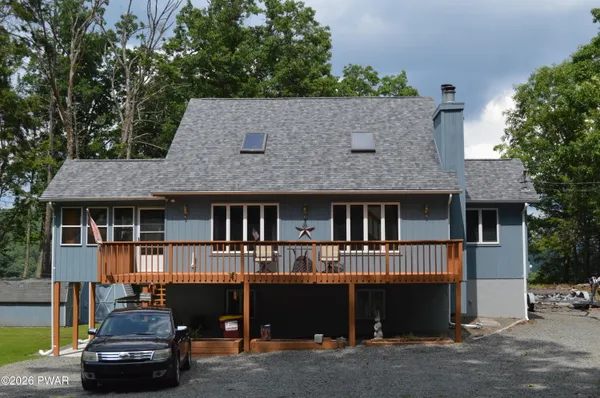 $475,000 | 136 Hillside Drive, Greentown, PA 18426